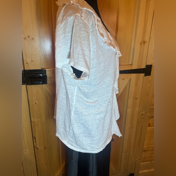 Sundance White XL 100% linen cap,sleeves top w/ a 2.5” ruffle - Picture 7 of 10